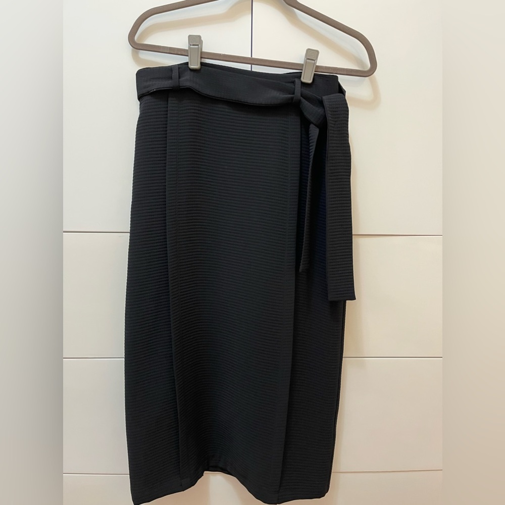 Topshop black pencil skirt